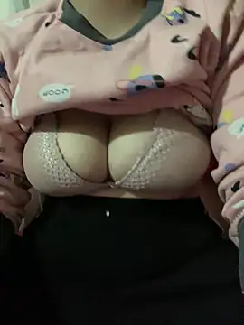 Milk Mom99 online show from 02-28-25, 02:20