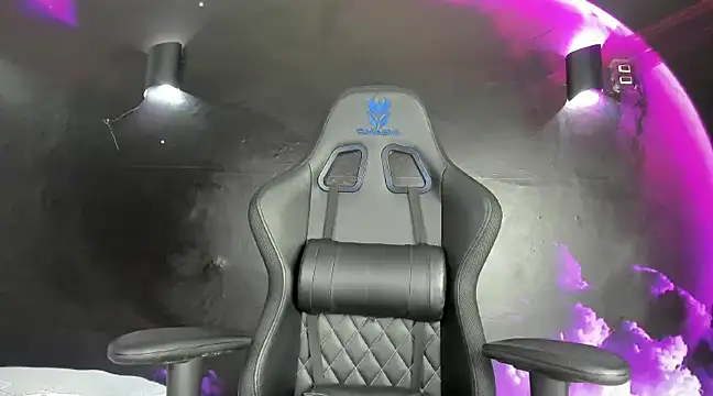 Snapshot of Lau_Beauty chatting on 12-01-24, 05:46 Lau Beauty online show from 12-01-24, 05:46