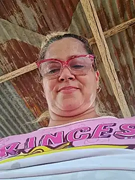 natally ross21 online show from 02-05-25, 04:25