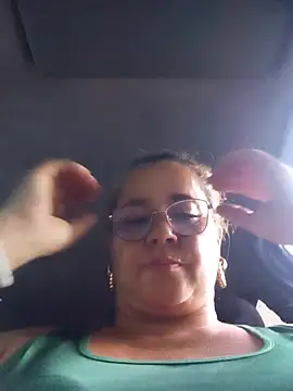 natally ross21 online show from 10-24-25, 10:39