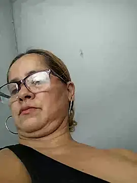 natally ross21 online show from 06-16-26, 08:33