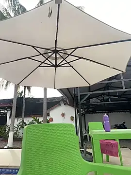 Snapshot of loly-yandere chatting on 12-23-24, 08:47 loly-yandere online show from 12-23-24, 08:47