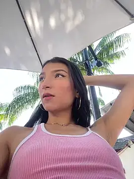 Snapshot of loly-yandere chatting on 01-19-25, 08:09 loly-yandere online show from 01-19-25, 08:09