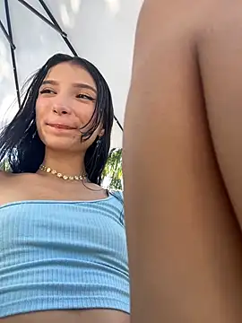 Snapshot of loly-yandere chatting on 01-23-25, 08:24 loly-yandere online show from 01-23-25, 08:24