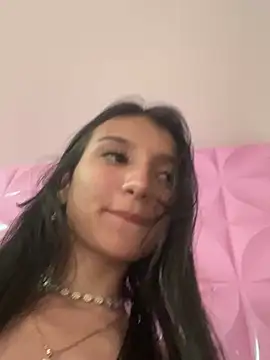 Snapshot of loly-yandere chatting on 02-28-25, 08:39 loly-yandere online show from 02-28-25, 08:39