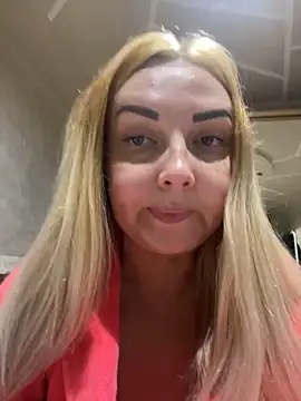 Snapshot of Aleksandrakis chatting on 12-26-24, 03:10 Aleksandrakis online show from 12-26-24, 03:10