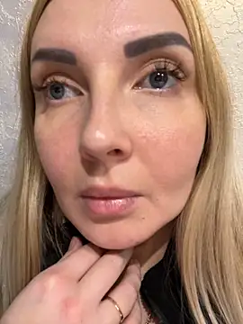 Snapshot of Aleksandrakis chatting on 01-17-25, 08:55 Aleksandrakis online show from 01-17-25, 08:55