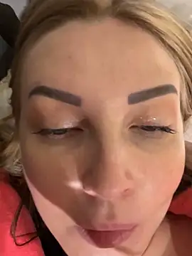 Snapshot of Aleksandrakis chatting on 01-26-25, 01:52 Aleksandrakis online show from 01-26-25, 01:52