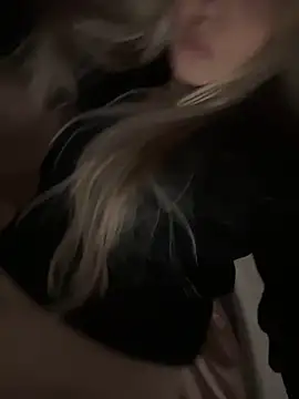 Snapshot of Aleksandrakis chatting on 01-27-25, 01:30 Aleksandrakis online show from 01-27-25, 01:30