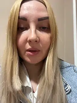 Snapshot of Aleksandrakis chatting on 02-18-25, 08:25 Aleksandrakis online show from 02-18-25, 08:25