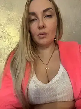 Snapshot of Aleksandrakis chatting on 02-22-25, 12:40 Aleksandrakis online show from 02-22-25, 12:40