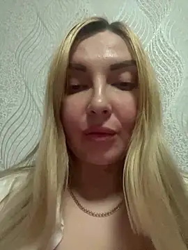 Snapshot of Aleksandrakis chatting on 03-14-25, 11:11 Aleksandrakis online show from 03-14-25, 11:11