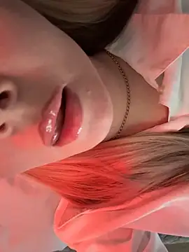 Snapshot of Aleksandrakis chatting on 09-30-25, 10:31 Aleksandrakis online show from 09-30-25, 10:31