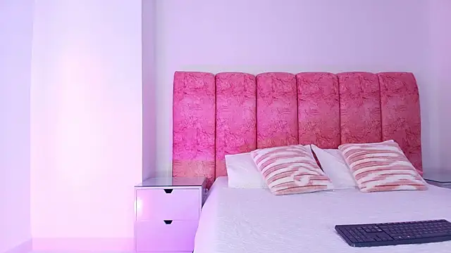 kendal rossi online show from 12-05-25, 12:03