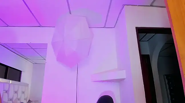 Naomi-Haruno online show from 01-24-25, 10:21