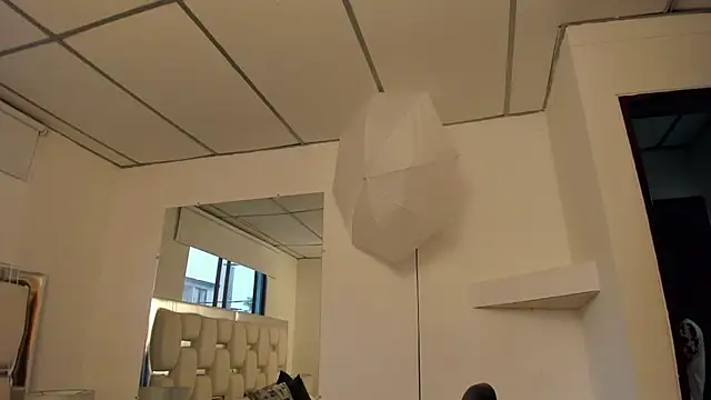 Naomi-Haruno online show from 02-06-25, 11:43