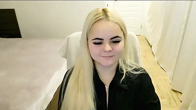 lovely-eyes online show from 02-01-25, 04:54