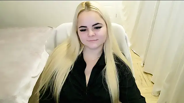 lovely-eyes online show from 02-01-25, 11:06