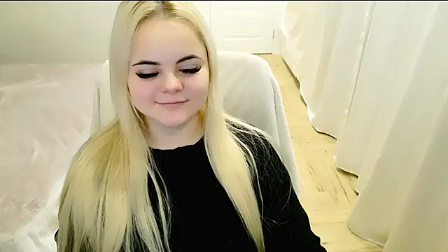 lovely-eyes online show from 02-07-25, 09:37