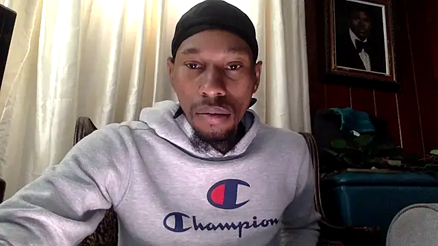 KingDerRico online show from 11-13-25, 05:01