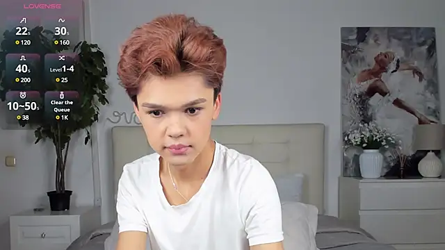 Felix Rey online show from 03-21-25, 03:24