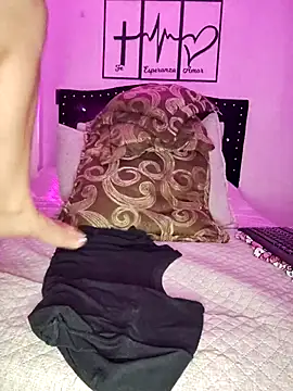 EimyParker  online show from 11-20-25, 08:30