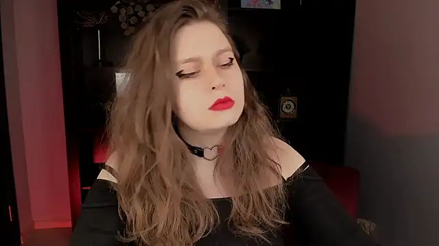 Snapshot of FioraMarmoris chatting on 02-07-26, 06:00 FioraMarmoris online show from 02-07-26, 06:00