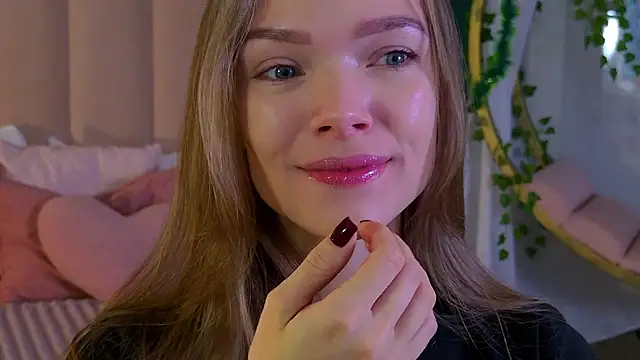 Eva Natsumi online show from 12-21-24, 05:25