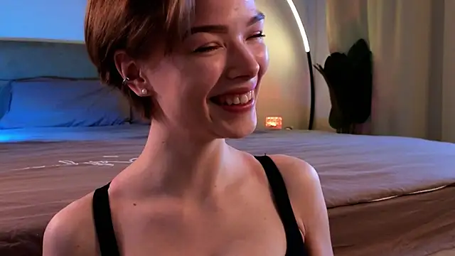 Eva Natsumi online show from 03-17-25, 01:08