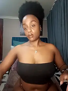 Queen-Chocolate online show from 09-28-25, 09:31