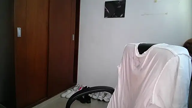 venelope1 online show from 11-20-25, 07:57