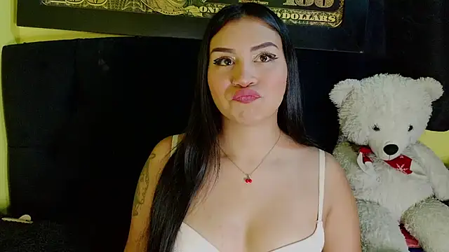 Snapshot of storm_doll2 chatting on 09-24-25, 11:46 storm doll2 online show from 09-24-25, 11:46