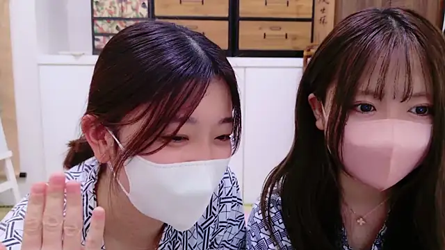 Snapshot of HaruruHappy chatting on 12-24-24, 05:44 HaruruHappy online show from 12-24-24, 05:44