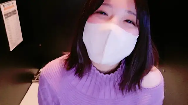 Snapshot of HaruruHappy chatting on 03-22-25, 12:57 HaruruHappy online show from 03-22-25, 12:57