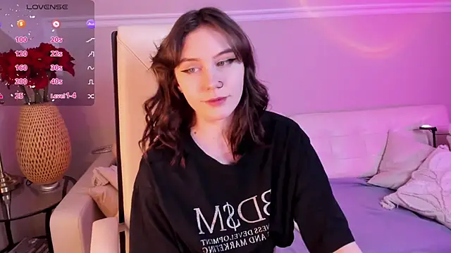 UnaMedison online show from 12-06-24, 01:22