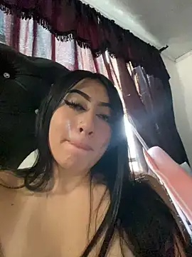 KittyRous online show from 12-13-24, 04:22