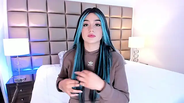 AnnyHizzle online show from 02-17-25, 09:30