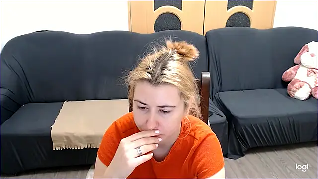 VioletaFlower7 online show from 03-10-25, 05:50