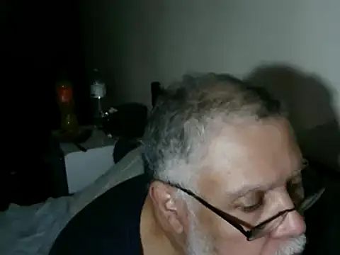 100Tauros online show from 10-21-25, 08:53