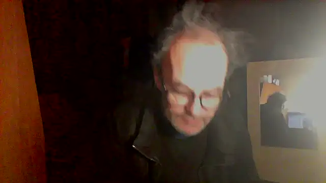 Snapshot of nice6incs chatting on 01-11-26, 11:10 nice6incs online show from 01-11-26, 11:10