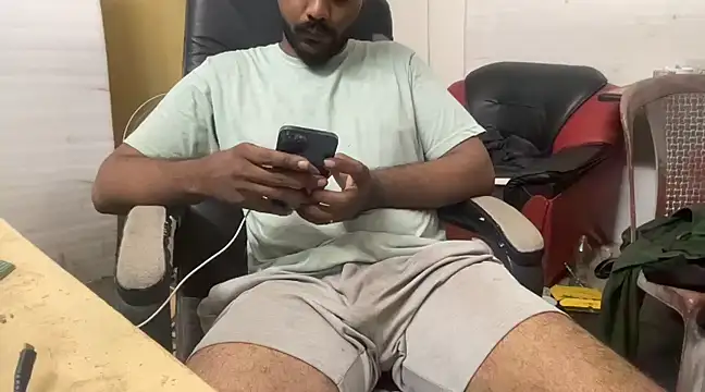 Hottest Tamil online show from 03-01-25, 06:21