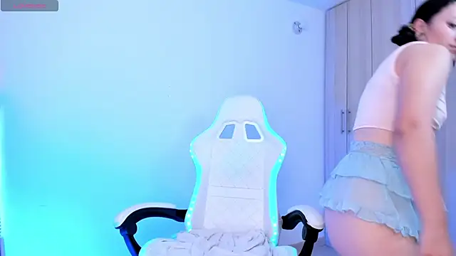 Snapshot of liaqueen610 chatting on 02-04-25, 09:41 liaqueen610 online show from 02-04-25, 09:41