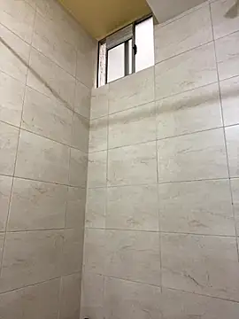 Snapshot of liaqueen610 chatting on 10-31-25, 07:26 liaqueen610 online show from 10-31-25, 07:26