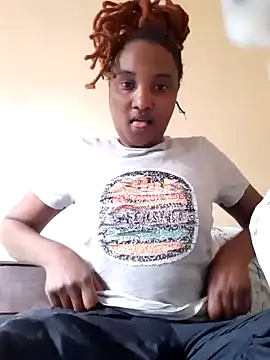 Snapshot of StacyGee24 chatting on 01-13-25, 12:45 StacyGee24 online show from 01-13-25, 12:45