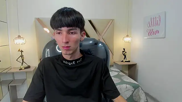 Jake evans online show from 12-17-25, 07:53