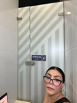 zui lu online show from 11-03-25, 04:03