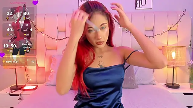 SkinnyFoxy online show from 11-28-25, 07:38