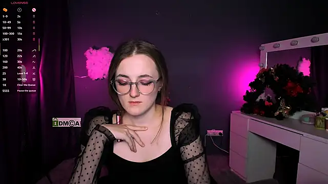 liana kisses online show from 02-27-25, 02:53