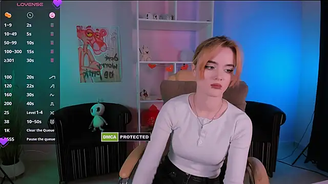 liana kisses online show from 03-19-25, 04:57