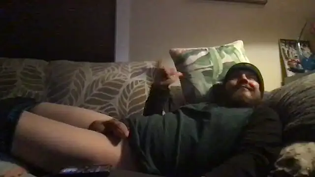 Snapshot of cliveokanagan24 chatting on 03-11-25, 10:29 cliveokanagan24 online show from 03-11-25, 10:29